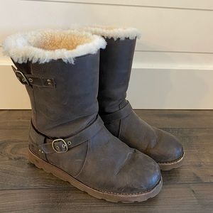 Women’s Size 10 Uggs